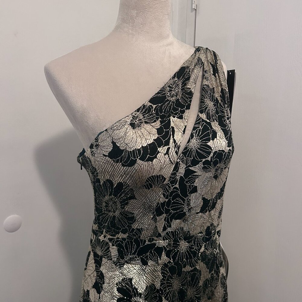 Gwen" Betsy&Adam Long One Shoulder Foil Flower Dress - Picture 2 of 8